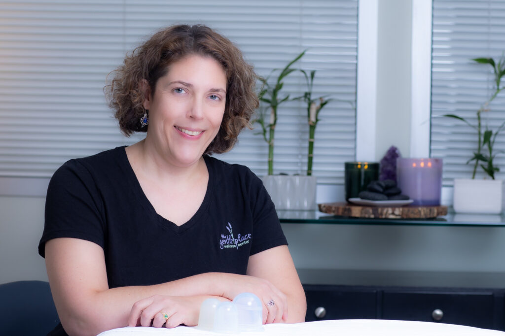 Nicole Robinson, LMT